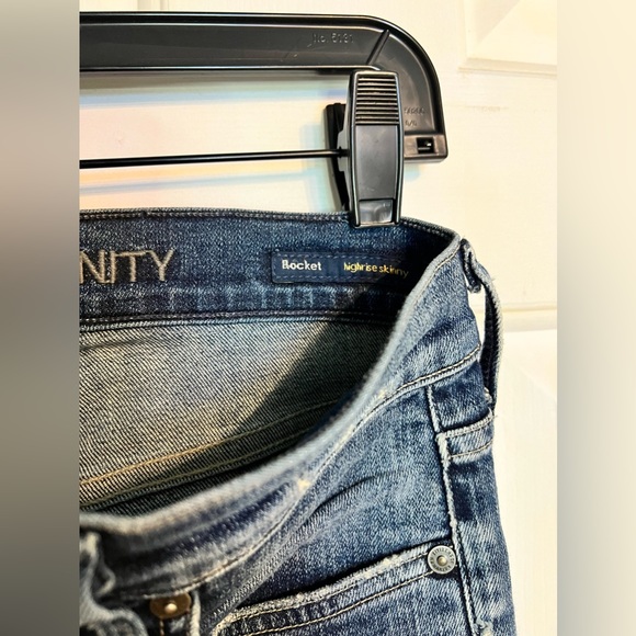 Citizens of Humanity Skinny Jeans, Size 29 - Picture 3 of 7